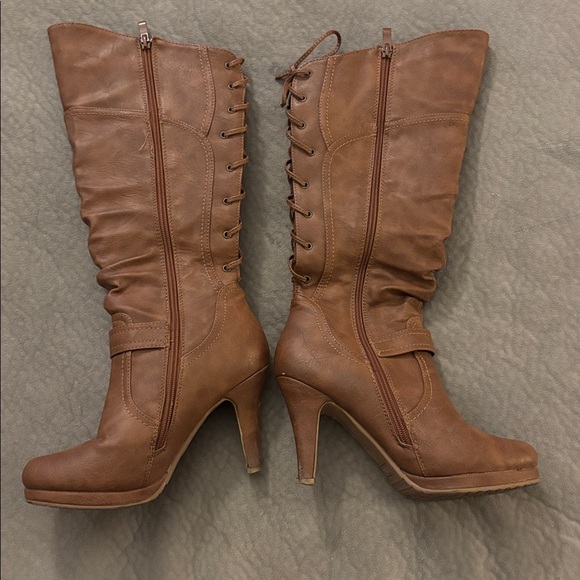 Top Moda Boots 👢 - Picture 4 of 8